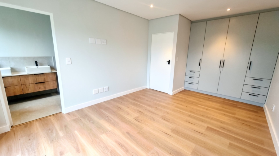 4 Bedroom Property for Sale in Sandown Western Cape